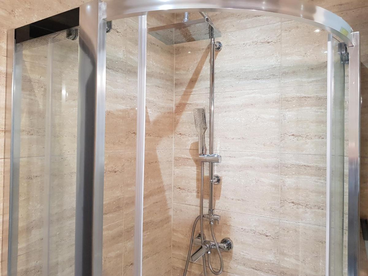 Apartament Przy Rynku Gliwice Bagian luar foto