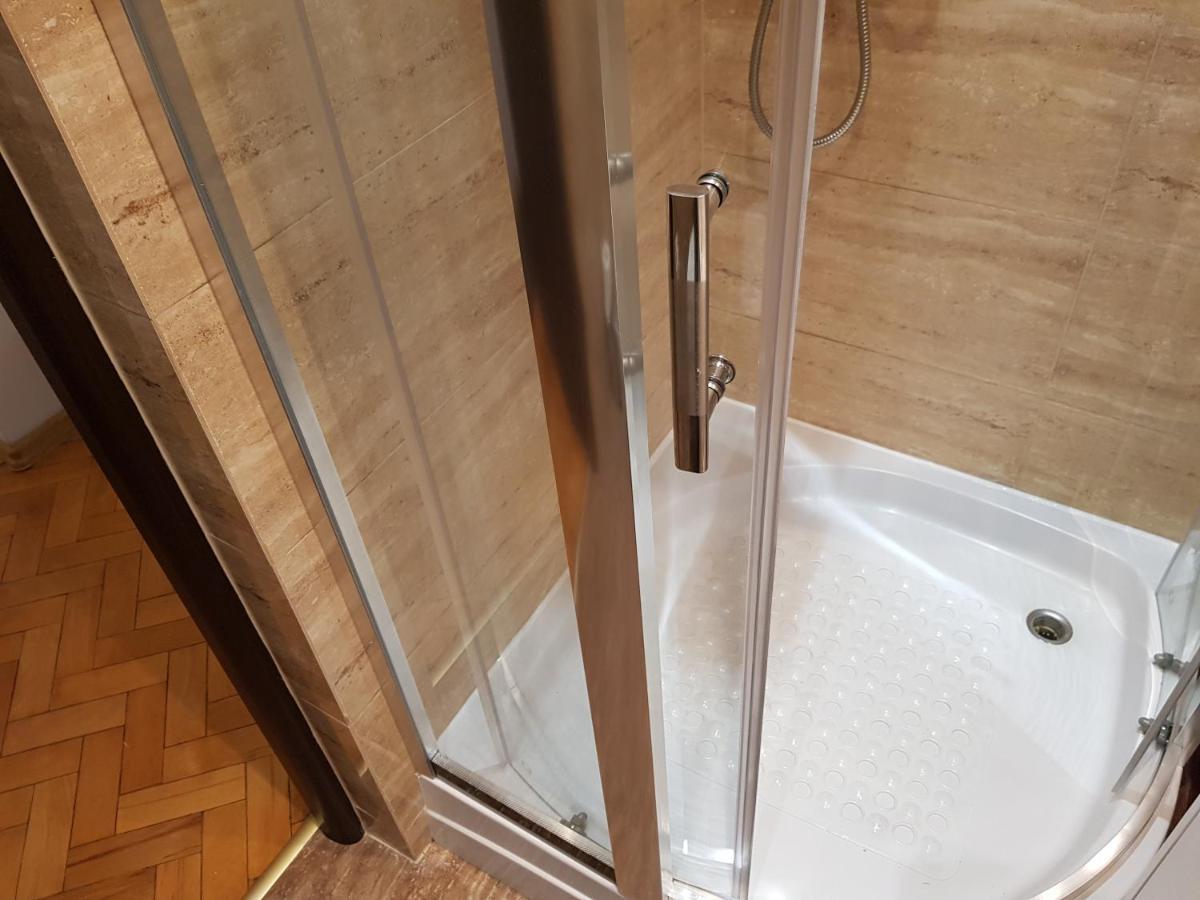 Apartament Przy Rynku Gliwice Bagian luar foto