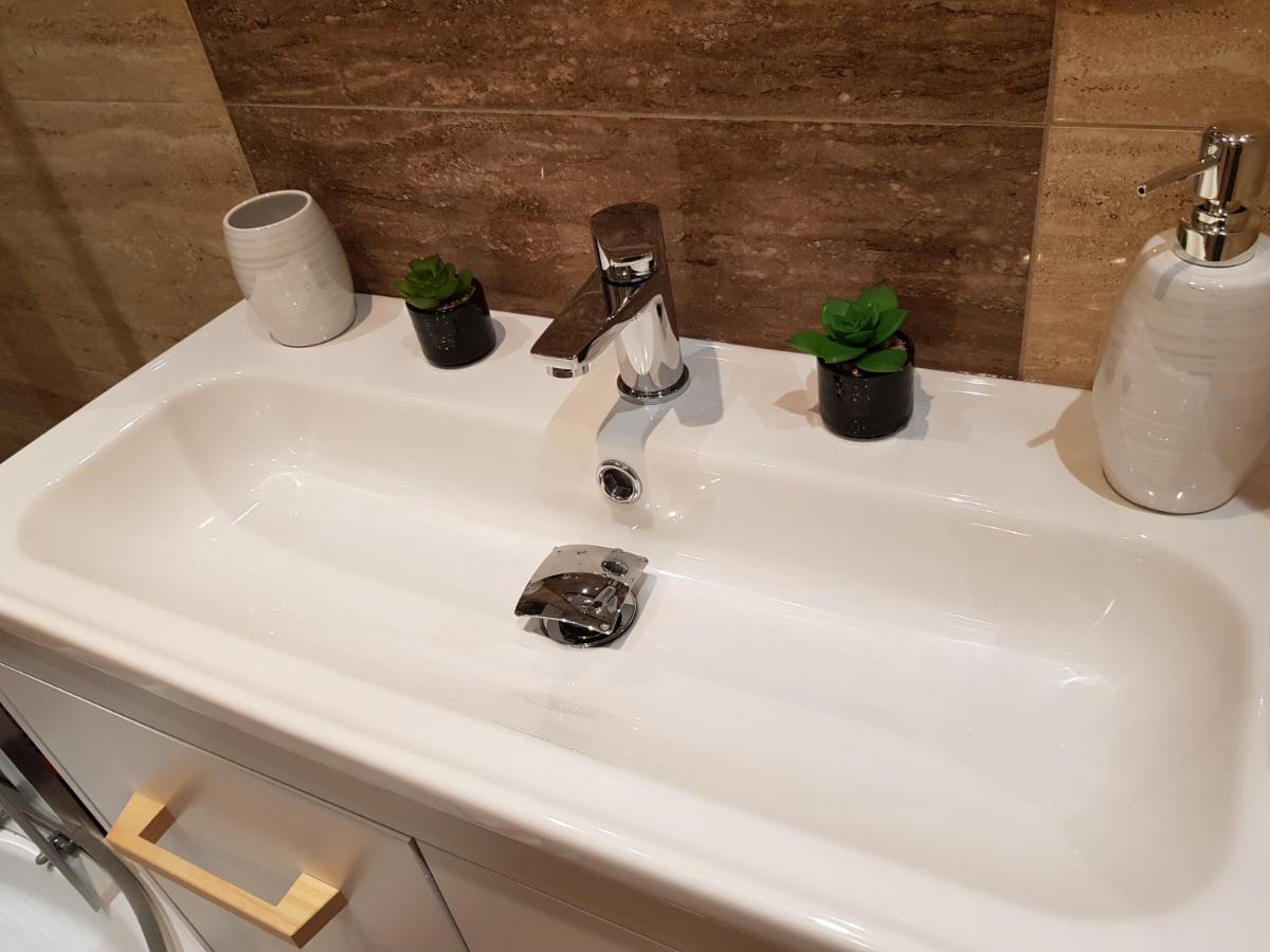 Apartament Przy Rynku Gliwice Bagian luar foto