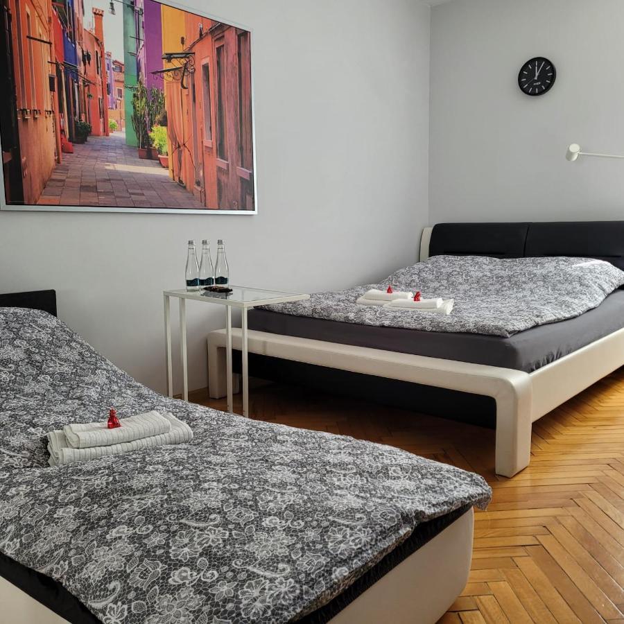 Apartament Przy Rynku Gliwice Bagian luar foto