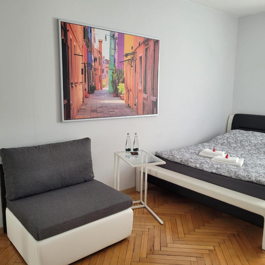Apartament Przy Rynku Gliwice Bagian luar foto